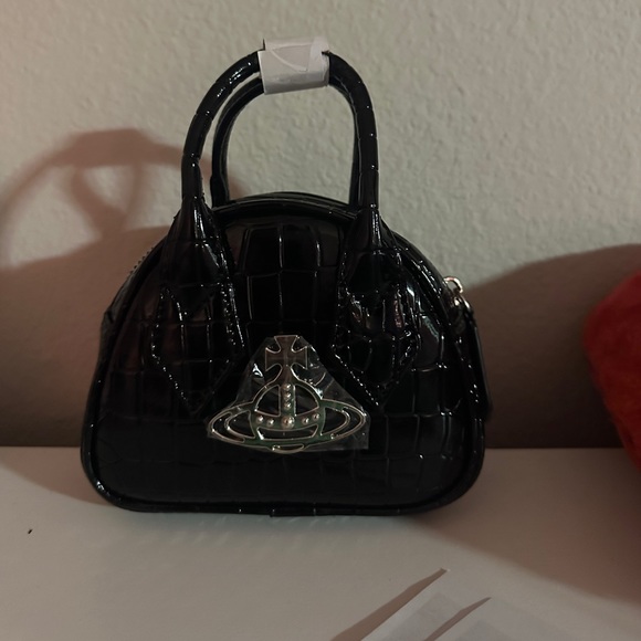 Vivienne Westwood Handbags - vivienne westwood victoria mini